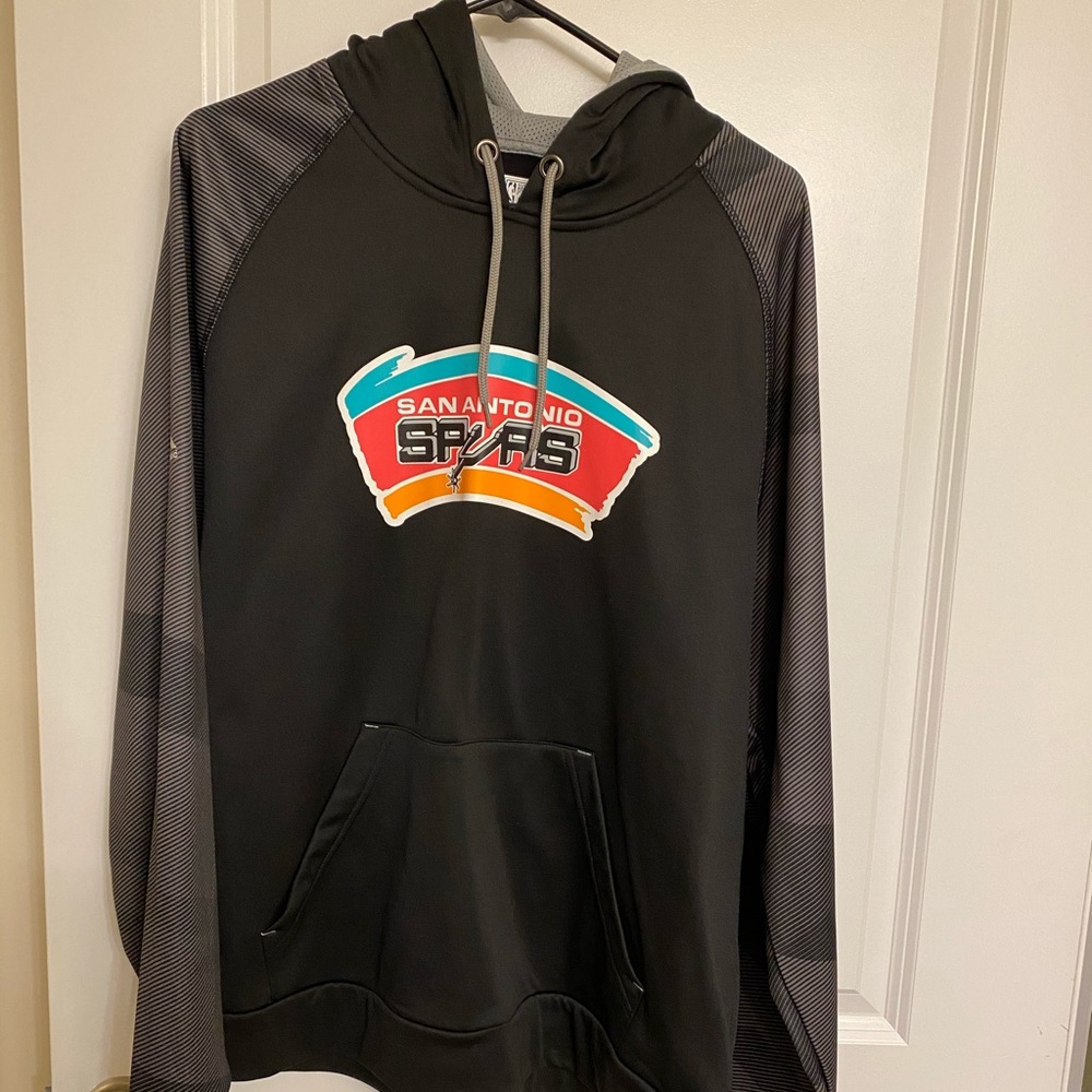 Comfortable Spurs hoodie